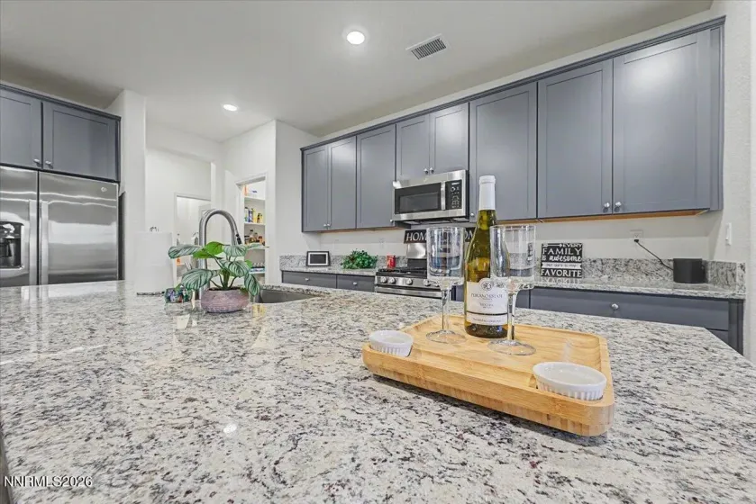 1310 Harness, Sparks, Nevada 89436, 4 Bedrooms Bedrooms, ,3 BathroomsBathrooms,Residential,Residential,Harness,0,260007943