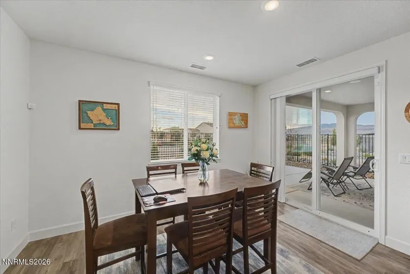 1310 Harness, Sparks, Nevada 89436, 4 Bedrooms Bedrooms, ,3 BathroomsBathrooms,Residential,Residential,Harness,0,260007943