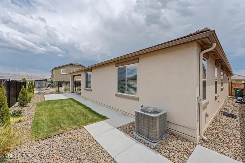 1310 Harness, Sparks, Nevada 89436, 4 Bedrooms Bedrooms, ,3 BathroomsBathrooms,Residential,Residential,Harness,0,260007943