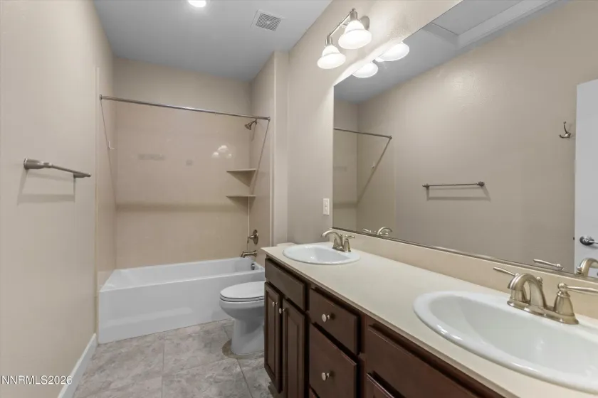 1725 Verdi Vista, Reno, Nevada 89523, 3 Bedrooms Bedrooms, ,3 BathroomsBathrooms,Residential,Residential,Verdi Vista,0,260007949
