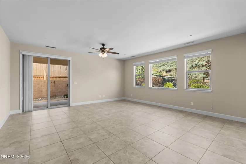 1725 Verdi Vista, Reno, Nevada 89523, 3 Bedrooms Bedrooms, ,3 BathroomsBathrooms,Residential,Residential,Verdi Vista,0,260007949