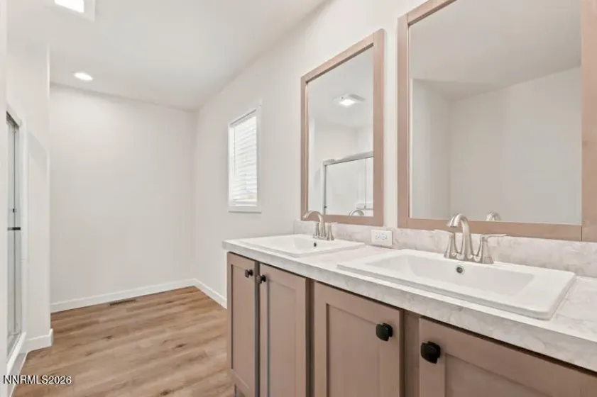 5425 Flora, Sun Valley, Nevada 89433, 4 Bedrooms Bedrooms, ,2 BathroomsBathrooms,Residential,Residential,Flora,0,260007956