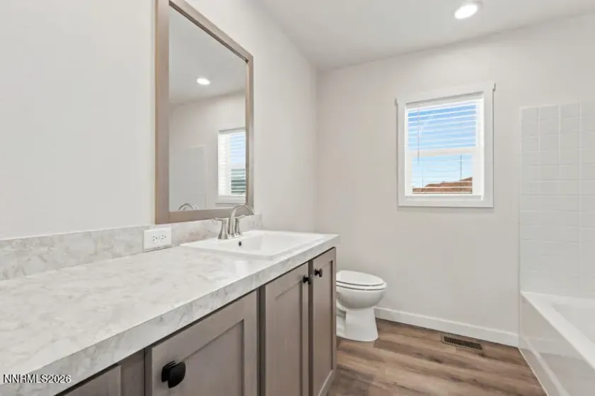 5425 Flora, Sun Valley, Nevada 89433, 4 Bedrooms Bedrooms, ,2 BathroomsBathrooms,Residential,Residential,Flora,0,260007956