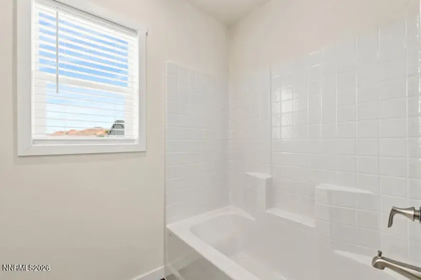 5425 Flora, Sun Valley, Nevada 89433, 4 Bedrooms Bedrooms, ,2 BathroomsBathrooms,Residential,Residential,Flora,0,260007956