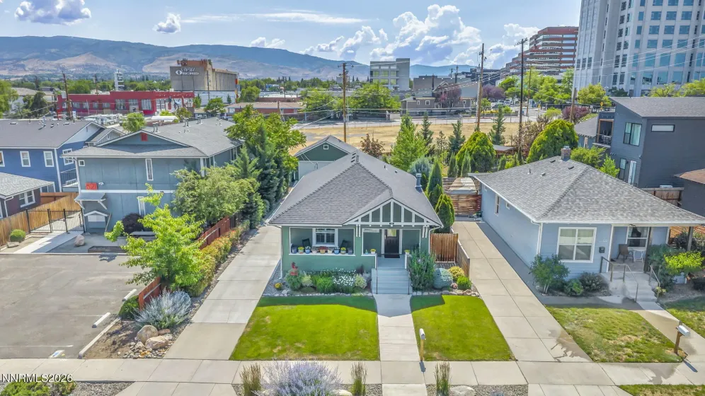 519 Sinclair, Reno, Nevada 89501, 3 Bedrooms Bedrooms, ,3 BathroomsBathrooms,Residential,Residential,Sinclair,0,260007959