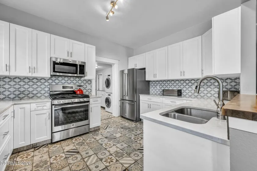 519 Sinclair, Reno, Nevada 89501, 3 Bedrooms Bedrooms, ,3 BathroomsBathrooms,Residential,Residential,Sinclair,0,260007959