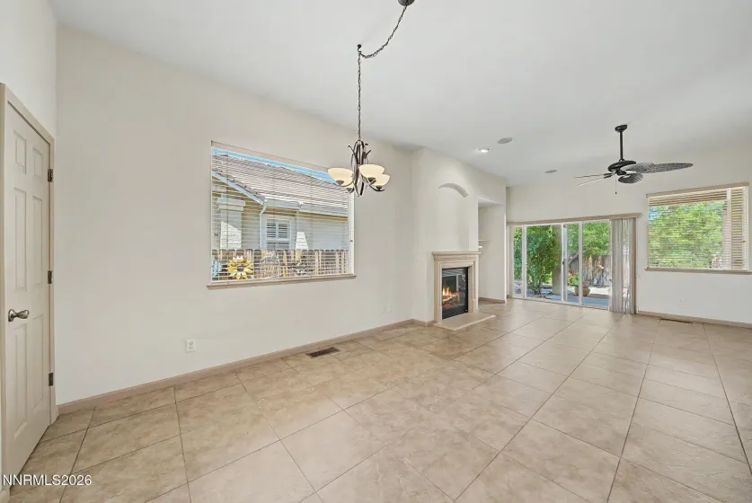 7410 Minkler, Sparks, Nevada 89436, 3 Bedrooms Bedrooms, ,2 BathroomsBathrooms,Residential,Residential,Minkler,0,260007960