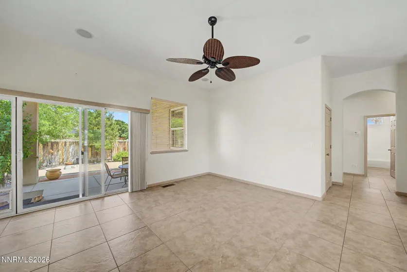 7410 Minkler, Sparks, Nevada 89436, 3 Bedrooms Bedrooms, ,2 BathroomsBathrooms,Residential,Residential,Minkler,0,260007960