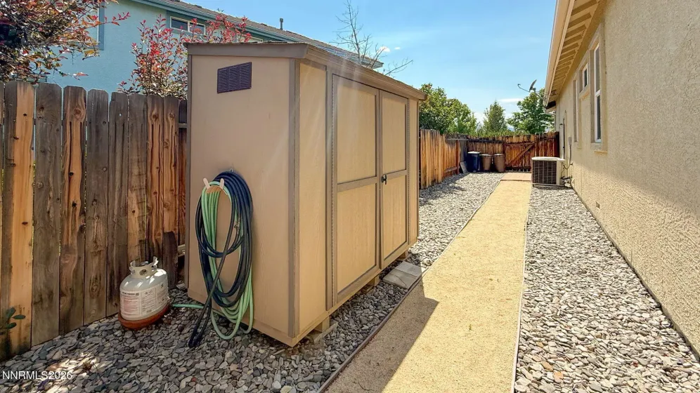 7410 Minkler, Sparks, Nevada 89436, 3 Bedrooms Bedrooms, ,2 BathroomsBathrooms,Residential,Residential,Minkler,0,260007960