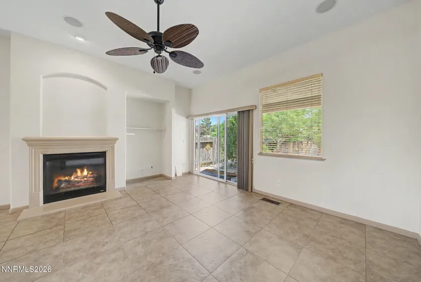 7410 Minkler, Sparks, Nevada 89436, 3 Bedrooms Bedrooms, ,2 BathroomsBathrooms,Residential,Residential,Minkler,0,260007960