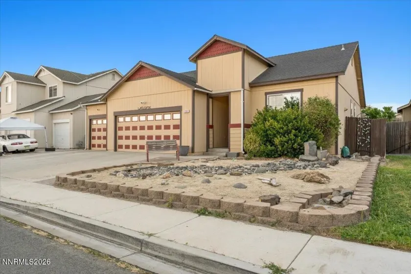 1351 Shadow, Fernley, Nevada 89408, 3 Bedrooms Bedrooms, ,2 BathroomsBathrooms,Residential,Residential,Shadow,0,260007961