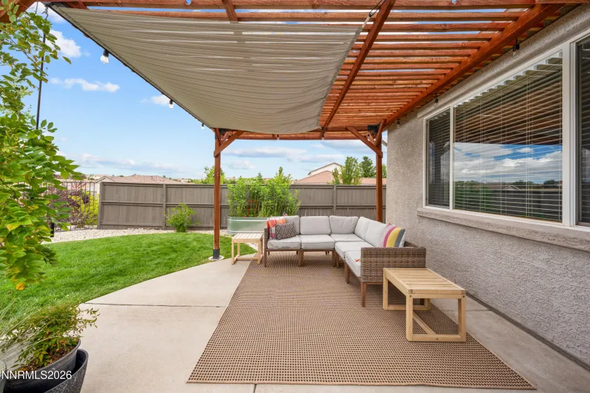 Patio & Pergola