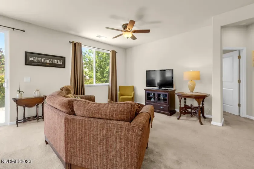 3853 Hazy Swale, Sparks, Nevada 89436, 3 Bedrooms Bedrooms, ,2 BathroomsBathrooms,Residential,Residential,Hazy Swale,0,260007964