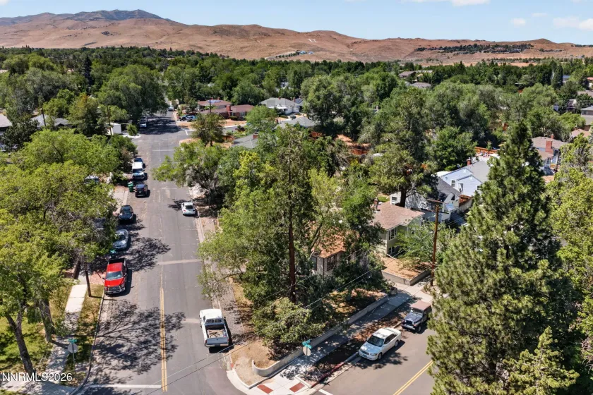 1301 Faland, Reno, Nevada 89503, 4 Bedrooms Bedrooms, ,3 BathroomsBathrooms,Residential Income,Residential,Faland,0,260007966