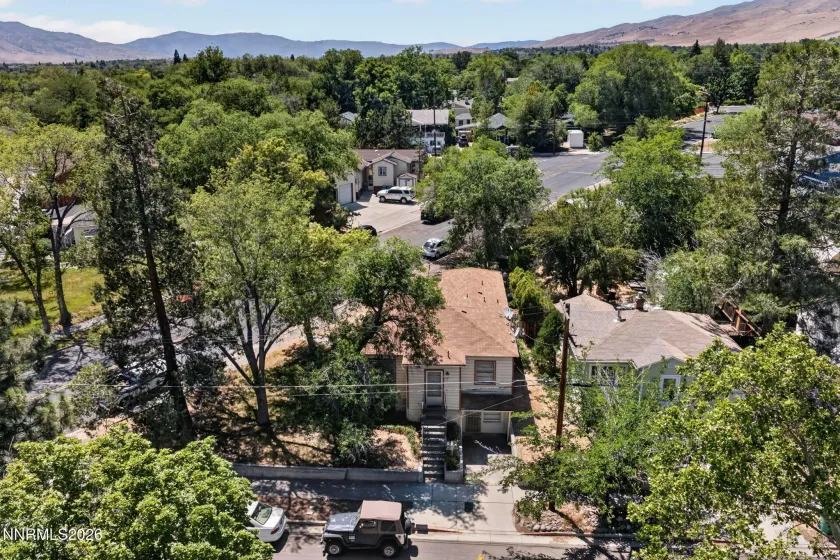 1301 Faland, Reno, Nevada 89503, 4 Bedrooms Bedrooms, ,3 BathroomsBathrooms,Residential Income,Residential,Faland,0,260007966