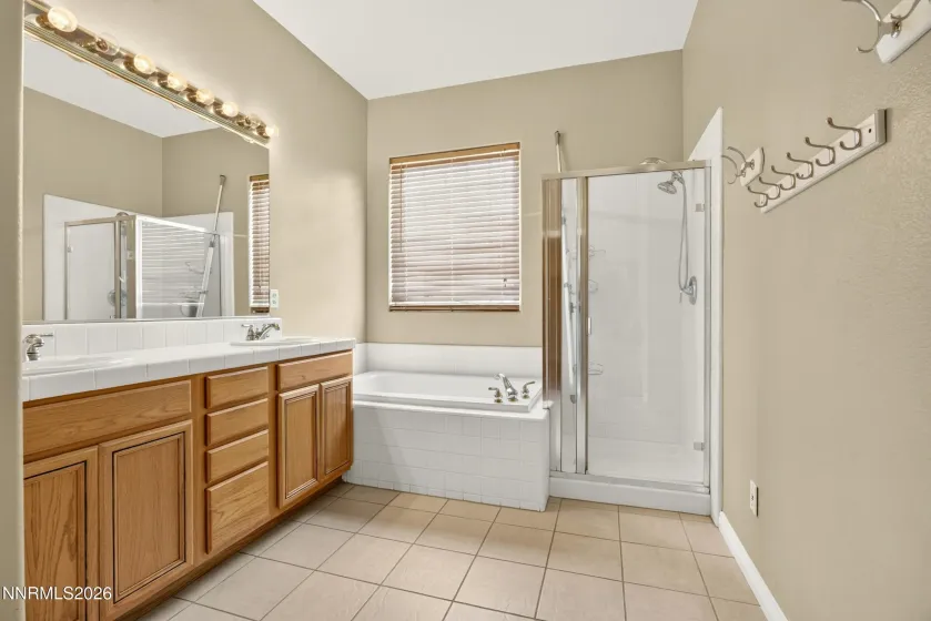3443 Long, Minden, Nevada 89423, 4 Bedrooms Bedrooms, ,3 BathroomsBathrooms,Residential,Residential,Long,0,260007967
