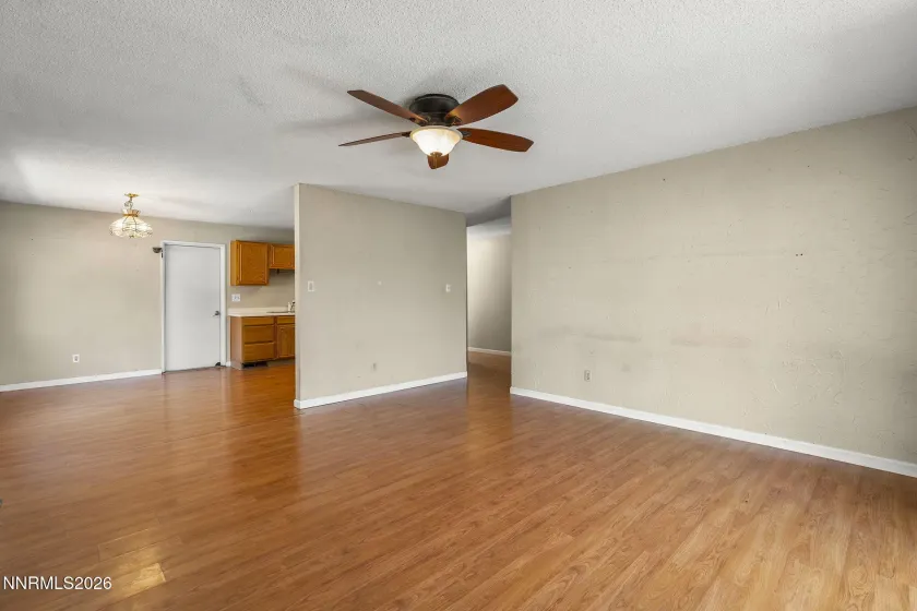 1765 O Farrell, Reno, Nevada 89503, 4 Bedrooms Bedrooms, ,2 BathroomsBathrooms,Residential,Residential,O Farrell,0,260007975