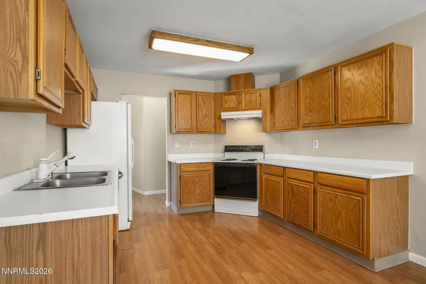 1765 O Farrell, Reno, Nevada 89503, 4 Bedrooms Bedrooms, ,2 BathroomsBathrooms,Residential,Residential,O Farrell,0,260007975
