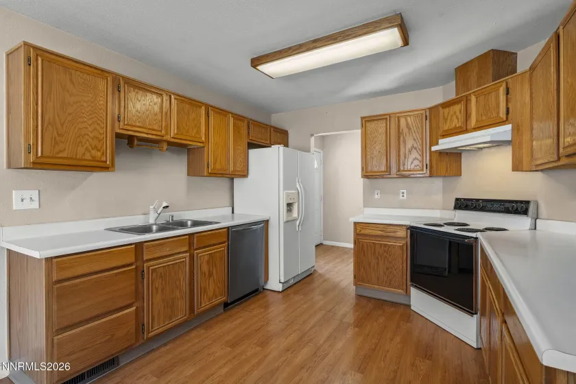 1765 O Farrell, Reno, Nevada 89503, 4 Bedrooms Bedrooms, ,2 BathroomsBathrooms,Residential,Residential,O Farrell,0,260007975
