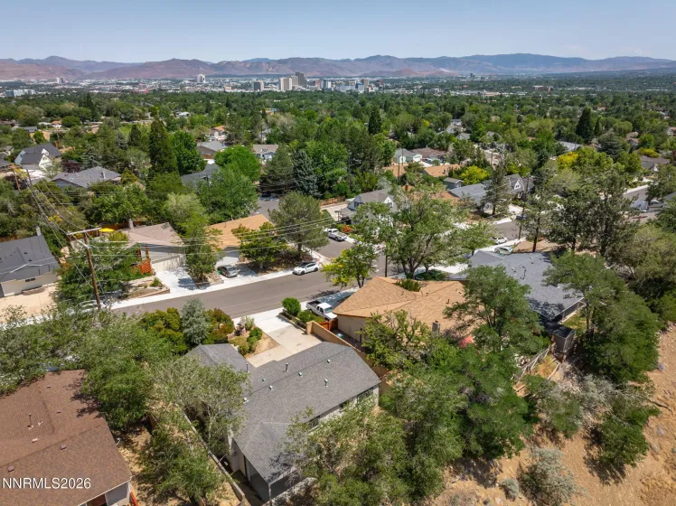1765 O Farrell, Reno, Nevada 89503, 4 Bedrooms Bedrooms, ,2 BathroomsBathrooms,Residential,Residential,O Farrell,0,260007975