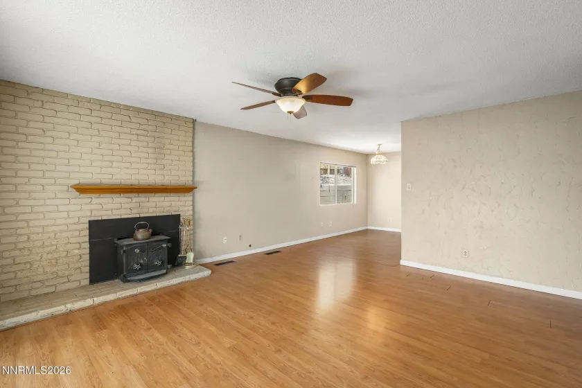 1765 O Farrell, Reno, Nevada 89503, 4 Bedrooms Bedrooms, ,2 BathroomsBathrooms,Residential,Residential,O Farrell,0,260007975
