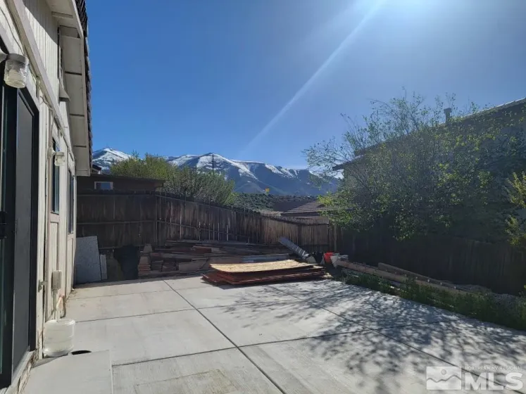 6769 Peppermint, Reno, Nevada 89506, 3 Bedrooms Bedrooms, ,2 BathroomsBathrooms,Residential,Residential,Peppermint,0,240015366