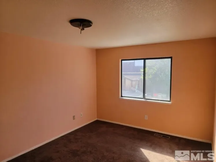 6769 Peppermint, Reno, Nevada 89506, 3 Bedrooms Bedrooms, ,2 BathroomsBathrooms,Residential,Residential,Peppermint,0,240015366