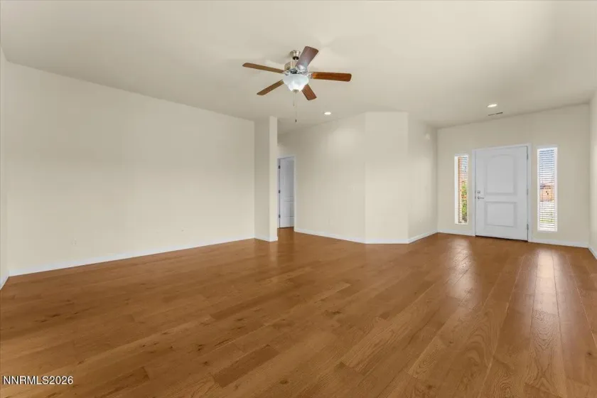 172 Walnut, Fernley, Nevada 89408, 4 Bedrooms Bedrooms, ,2 BathroomsBathrooms,Residential,Residential,Walnut,0,260007984