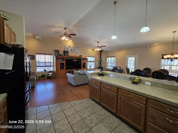 1939 Midas, Winnemucca, Nevada 89445, 3 Bedrooms Bedrooms, ,2 BathroomsBathrooms,Residential,Residential,Midas,0,260007987