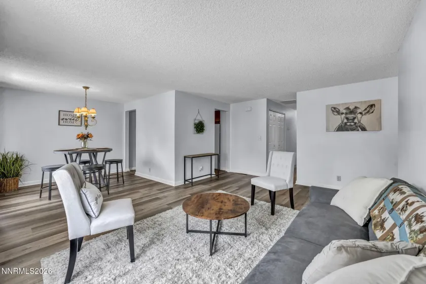 933 Lepori, Sparks, Nevada 89431, 3 Bedrooms Bedrooms, ,2 BathroomsBathrooms,Residential,Residential,Lepori,0,260007988