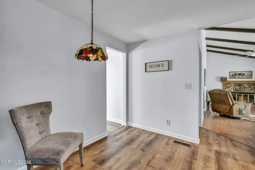 933 Lepori, Sparks, Nevada 89431, 3 Bedrooms Bedrooms, ,2 BathroomsBathrooms,Residential,Residential,Lepori,0,260007988