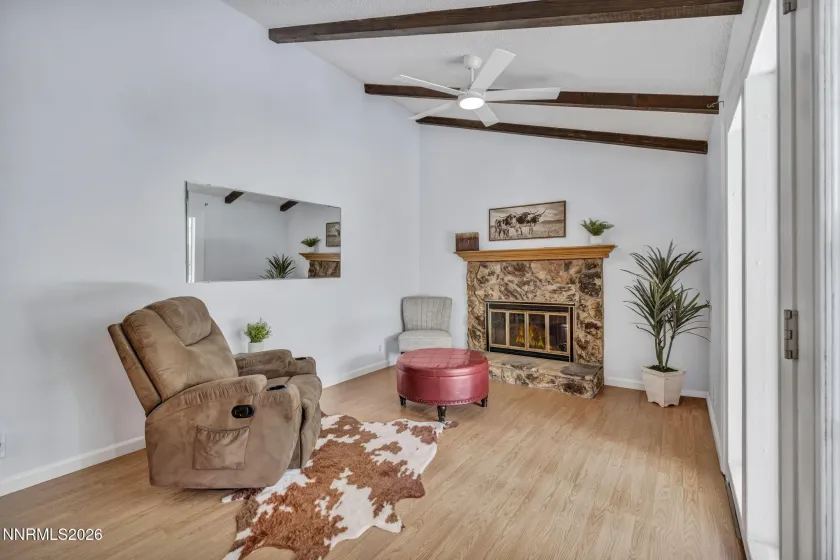 933 Lepori, Sparks, Nevada 89431, 3 Bedrooms Bedrooms, ,2 BathroomsBathrooms,Residential,Residential,Lepori,0,260007988