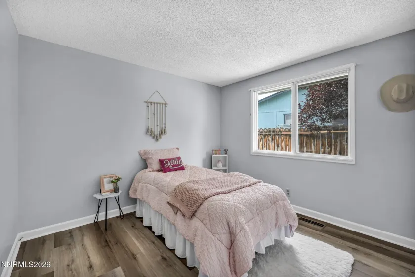 933 Lepori, Sparks, Nevada 89431, 3 Bedrooms Bedrooms, ,2 BathroomsBathrooms,Residential,Residential,Lepori,0,260007988