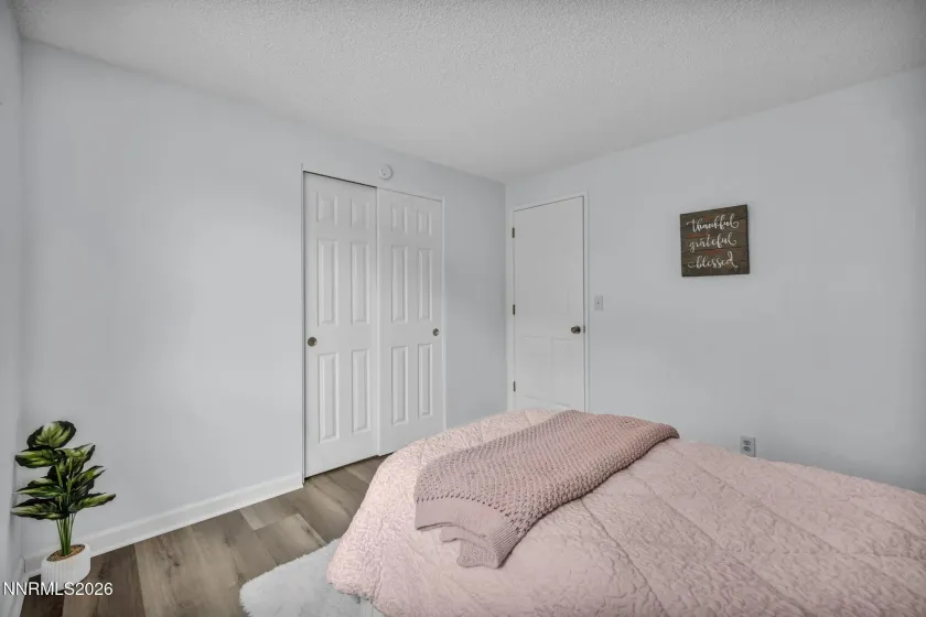 933 Lepori, Sparks, Nevada 89431, 3 Bedrooms Bedrooms, ,2 BathroomsBathrooms,Residential,Residential,Lepori,0,260007988