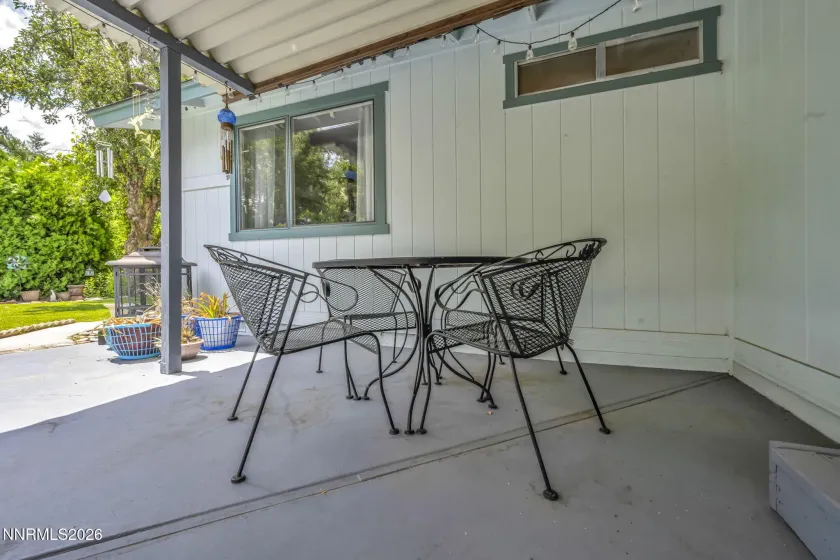 933 Lepori, Sparks, Nevada 89431, 3 Bedrooms Bedrooms, ,2 BathroomsBathrooms,Residential,Residential,Lepori,0,260007988