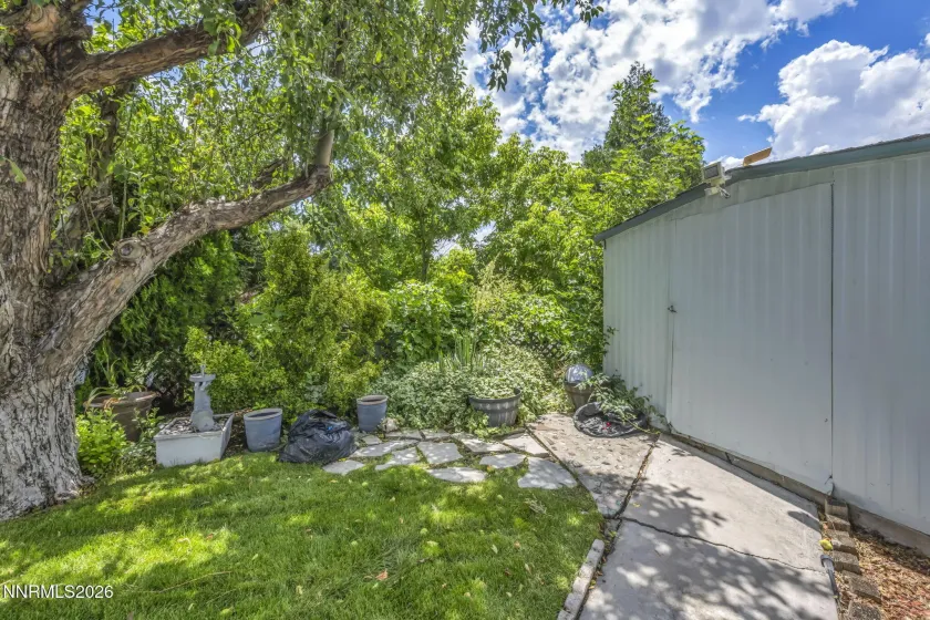 933 Lepori, Sparks, Nevada 89431, 3 Bedrooms Bedrooms, ,2 BathroomsBathrooms,Residential,Residential,Lepori,0,260007988