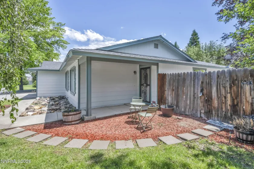 933 Lepori, Sparks, Nevada 89431, 3 Bedrooms Bedrooms, ,2 BathroomsBathrooms,Residential,Residential,Lepori,0,260007988