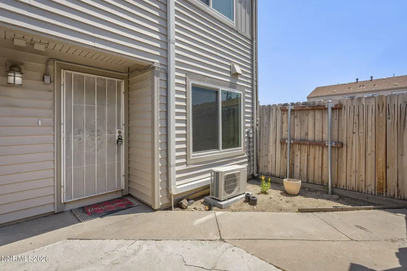 13860 Lear, Reno, Nevada 89506, 2 Bedrooms Bedrooms, ,2 BathroomsBathrooms,Residential,Residential,Lear,0,260007991