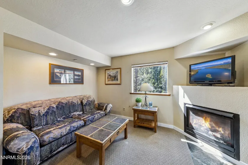 305 Galaxy, Stateline, Nevada 89449, 4 Bedrooms Bedrooms, ,3 BathroomsBathrooms,Residential,Residential,Galaxy,0,260007999