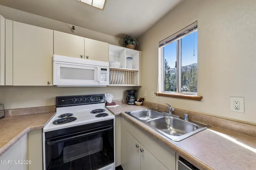 305 Galaxy, Stateline, Nevada 89449, 4 Bedrooms Bedrooms, ,3 BathroomsBathrooms,Residential,Residential,Galaxy,0,260007999