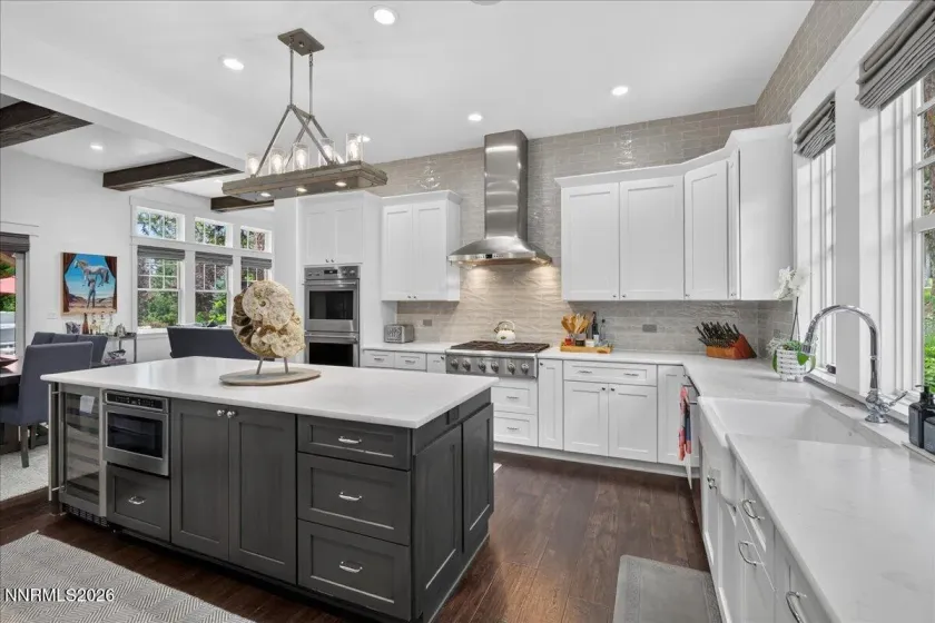 5755 Nordend, Reno, Nevada 89511, 4 Bedrooms Bedrooms, ,5 BathroomsBathrooms,Residential,Residential,Nordend,0,260008001