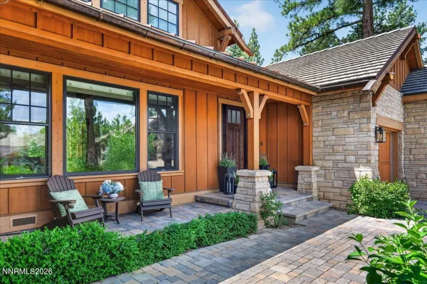5755 Nordend, Reno, Nevada 89511, 4 Bedrooms Bedrooms, ,5 BathroomsBathrooms,Residential,Residential,Nordend,0,260008001