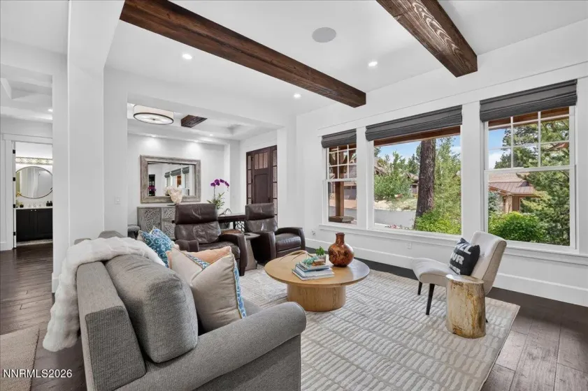 5755 Nordend, Reno, Nevada 89511, 4 Bedrooms Bedrooms, ,5 BathroomsBathrooms,Residential,Residential,Nordend,0,260008001