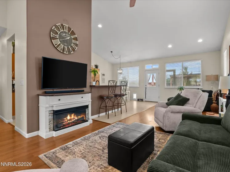 9561 Crystalline, Reno, Nevada 89506, 3 Bedrooms Bedrooms, ,2 BathroomsBathrooms,Residential,Residential,Crystalline,0,260008003