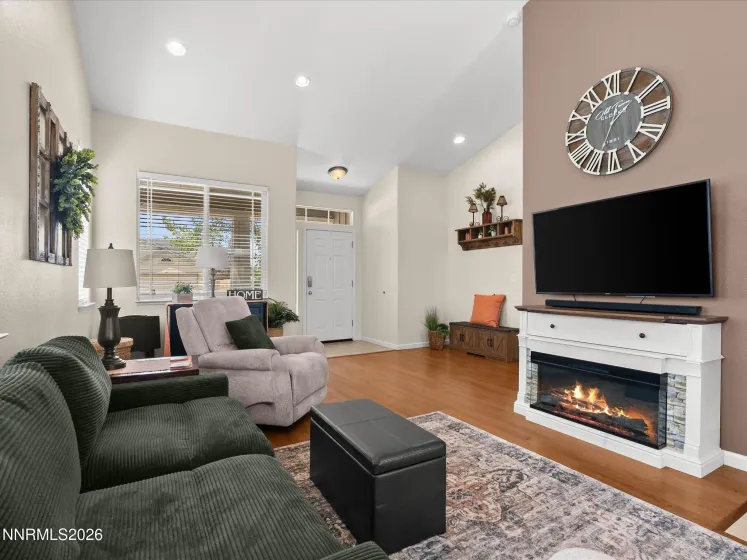 9561 Crystalline, Reno, Nevada 89506, 3 Bedrooms Bedrooms, ,2 BathroomsBathrooms,Residential,Residential,Crystalline,0,260008003