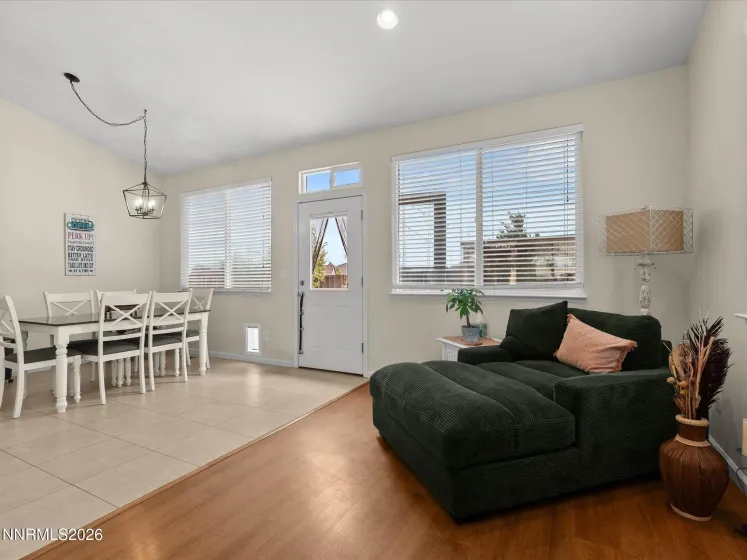 9561 Crystalline, Reno, Nevada 89506, 3 Bedrooms Bedrooms, ,2 BathroomsBathrooms,Residential,Residential,Crystalline,0,260008003