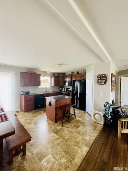 15 Willow, Round Mountain, Nevada 89045, 3 Bedrooms Bedrooms, ,2 BathroomsBathrooms,Residential,Residential,Willow,0,260008007