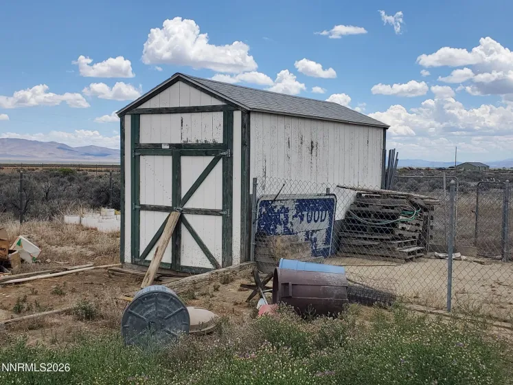 5260 Pioneer, Winnemucca, Nevada 89445, 3 Bedrooms Bedrooms, ,2 BathroomsBathrooms,Residential,Residential,Pioneer,0,260008013