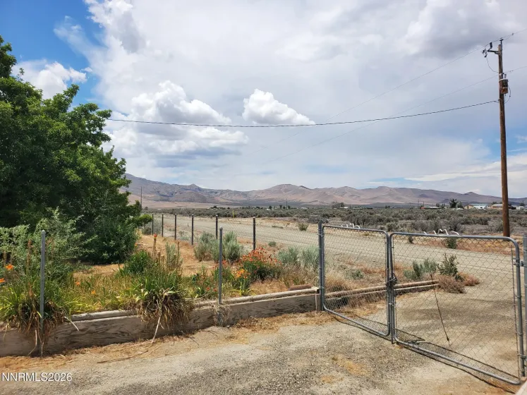 5260 Pioneer, Winnemucca, Nevada 89445, 3 Bedrooms Bedrooms, ,2 BathroomsBathrooms,Residential,Residential,Pioneer,0,260008013