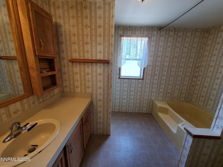 5260 Pioneer, Winnemucca, Nevada 89445, 3 Bedrooms Bedrooms, ,2 BathroomsBathrooms,Residential,Residential,Pioneer,0,260008013